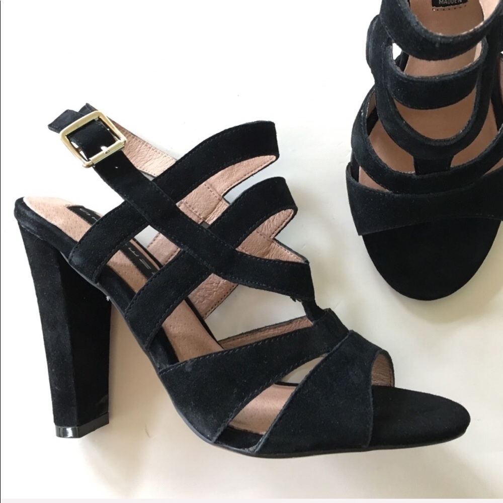 NEW STEVEN STEVE MADDEN black suede sandals 7.5